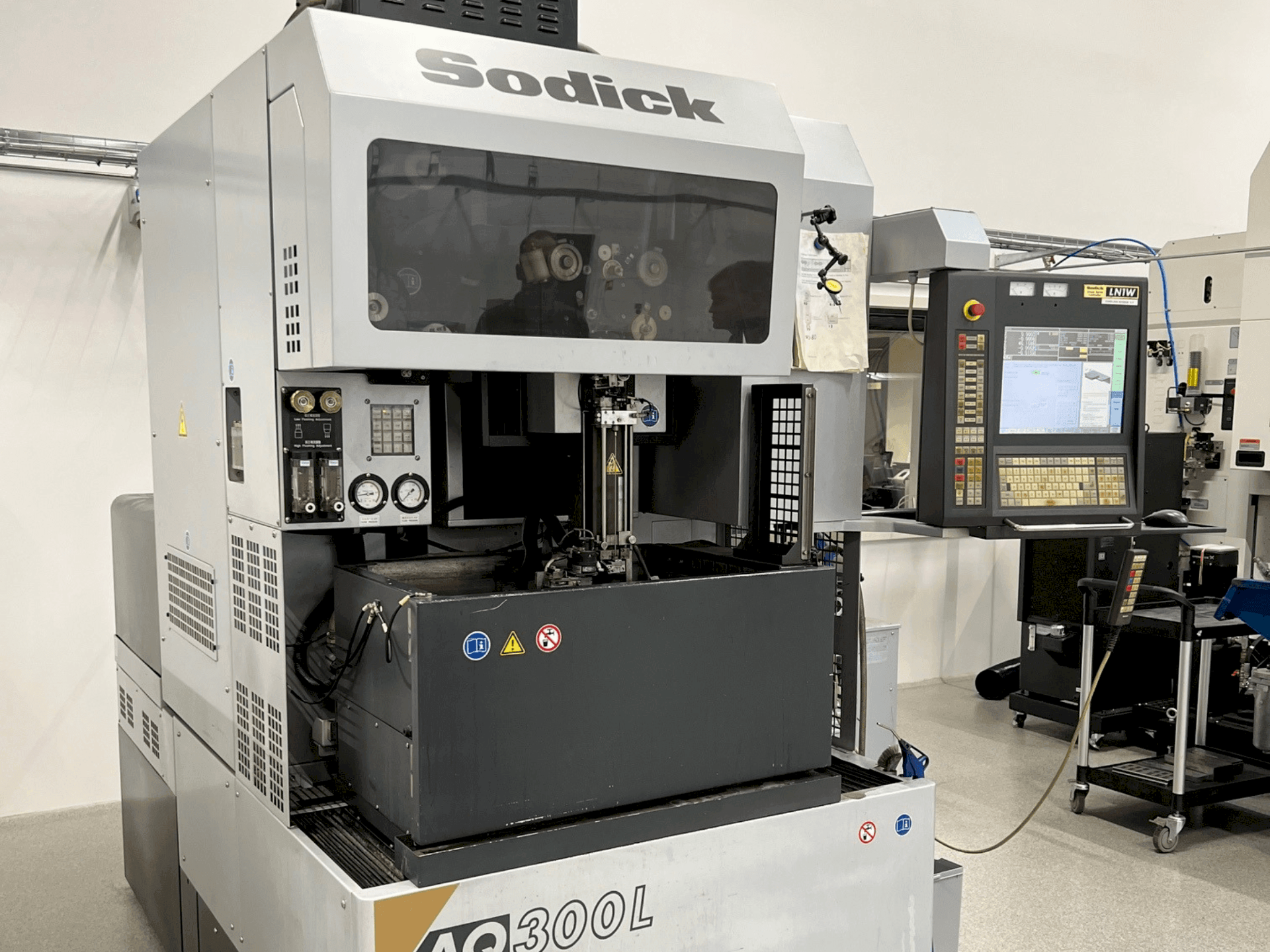 Wire EDM Ultra-Precision Cutting